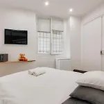 165 - Urban Studio Near Haussmann Boulevard