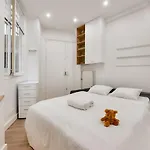 165 - Urban Studio Near Haussmann Boulevard