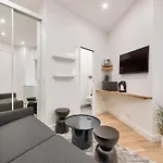165 - Urban Studio Near Haussmann Boulevard
